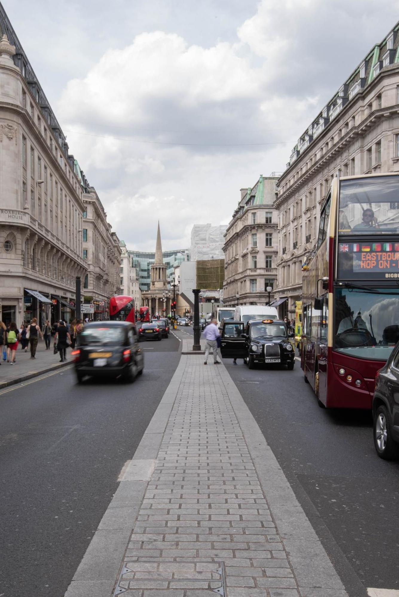 Sonder Oxford Circus Aparthotel London Exterior photo