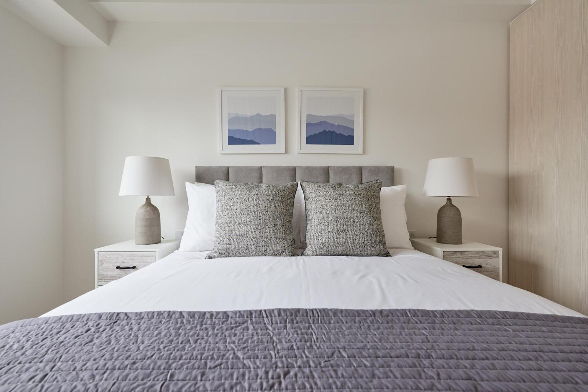 Sonder By Marriott Bonvoy Oxford Circus Apartments London Room photo