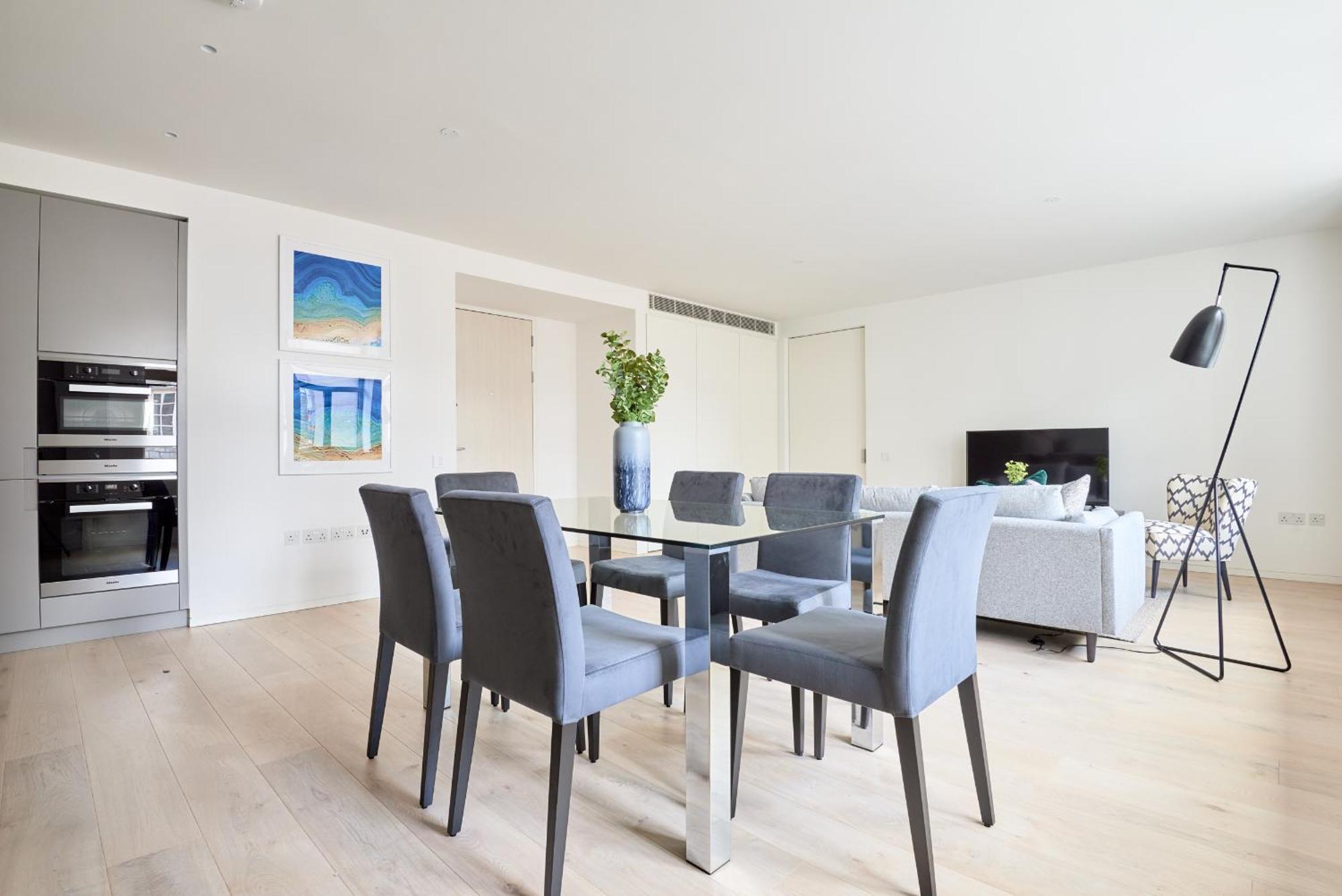 Sonder By Marriott Bonvoy Oxford Circus Apartments London Room photo
