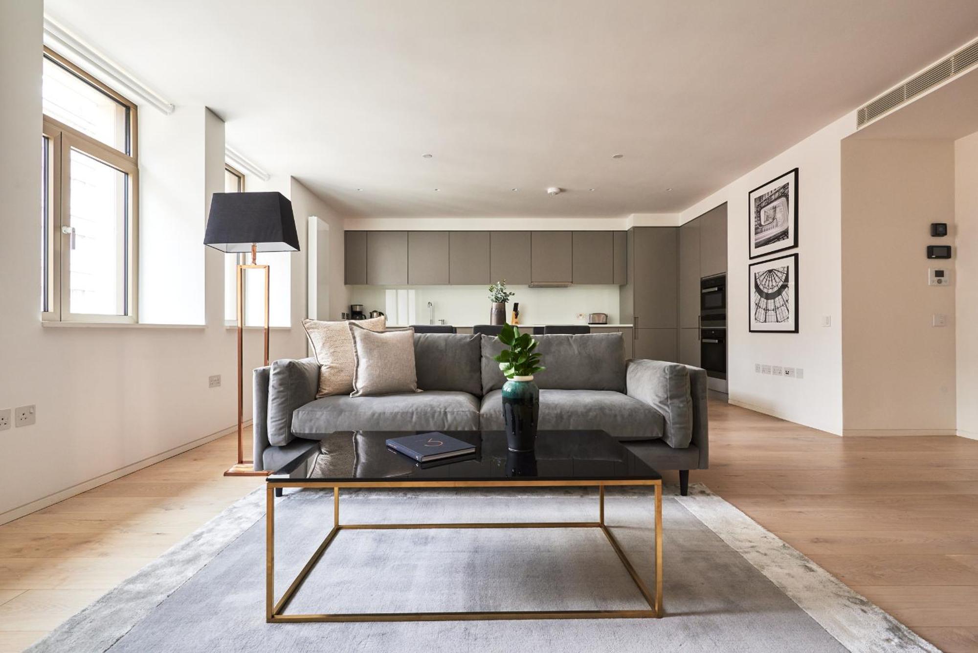 Sonder By Marriott Bonvoy Oxford Circus Apartments London Exterior photo